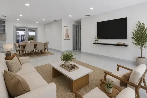 3541 SW 105 Court Miami FL 33165