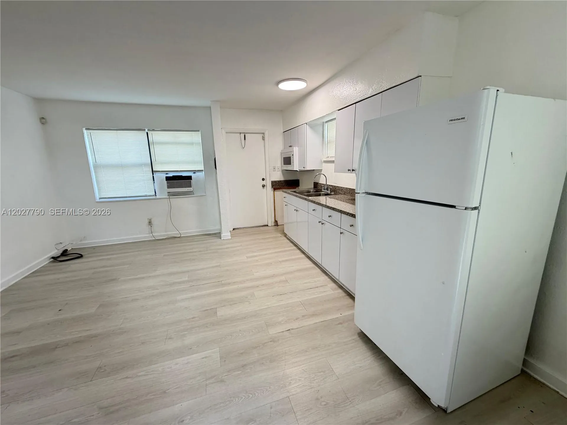 2571 NW 13th Court Fort Lauderdale FL 33311