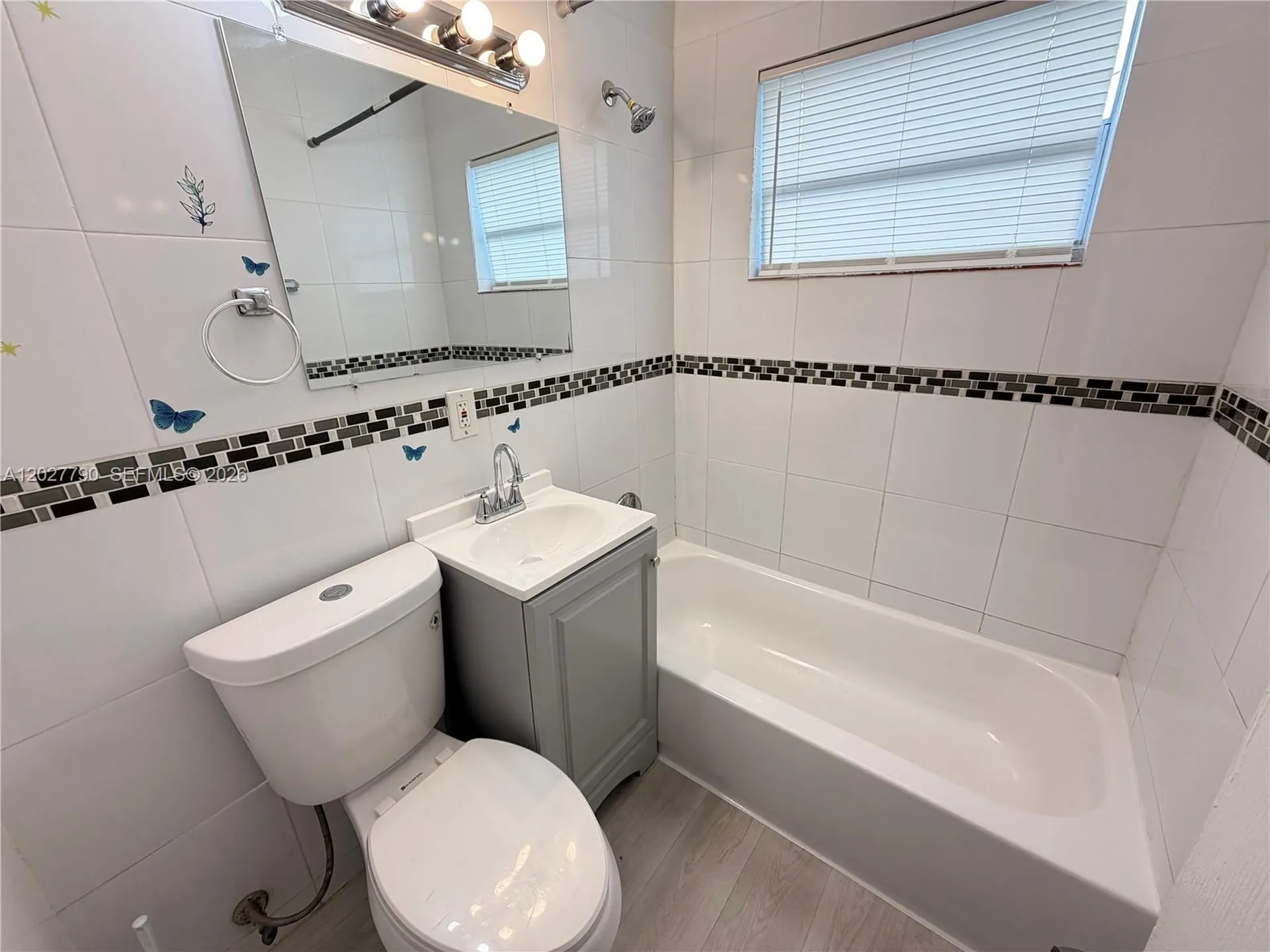 2571 NW 13th Court Fort Lauderdale FL 33311
