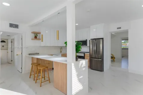 415 NW 133rd Street North Miami FL 33168