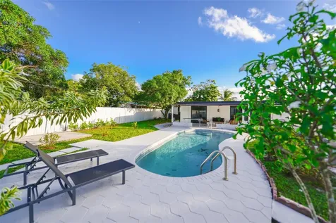 415 NW 133rd Street North Miami FL 33168