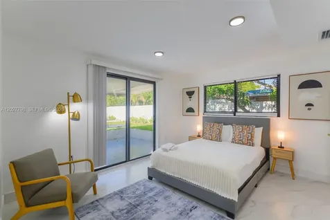 415 NW 133rd Street North Miami FL 33168