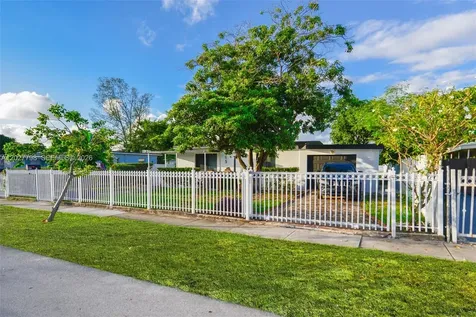 415 NW 133rd Street North Miami FL 33168