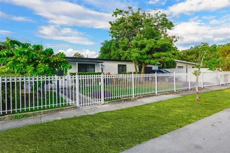 415 NW 133rd Street North Miami FL 33168