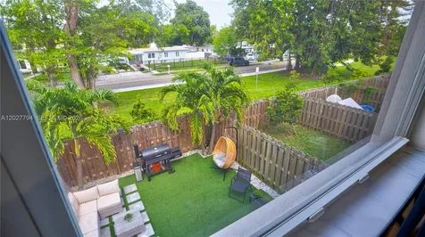 12453 NW 23rd Court Miami FL 33167
