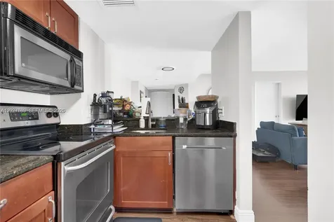770 Claughton Island Drive Miami FL 33131