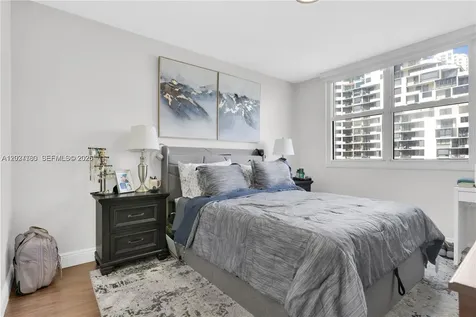 770 Claughton Island Drive Miami FL 33131