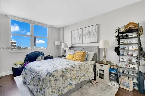 770 Claughton Island Drive Miami FL 33131