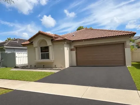 7249 NW 1 Manor Plantation FL 33324