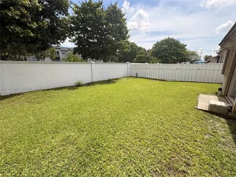 7249 NW 1 Manor Plantation FL 33324