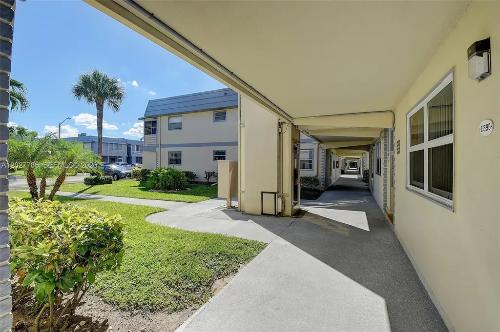 417 Brittany I Delray Beach FL 33446