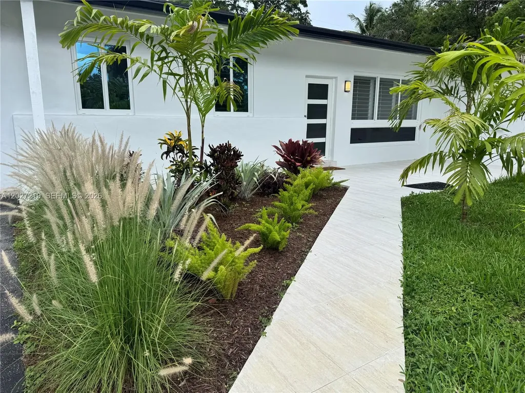 8305 SW 117th Terrace Miami FL 33156