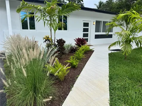 8305 SW 117th Terrace Miami FL 33156