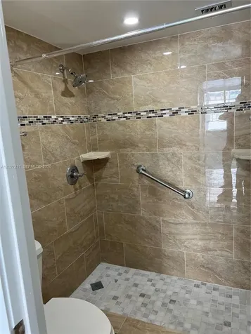 16710 NE 9th Avenue North Miami Beach FL 33162