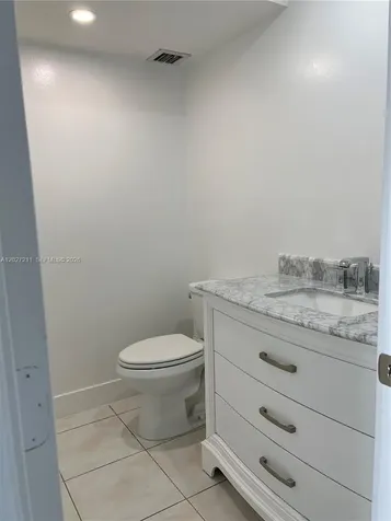 16710 NE 9th Avenue North Miami Beach FL 33162
