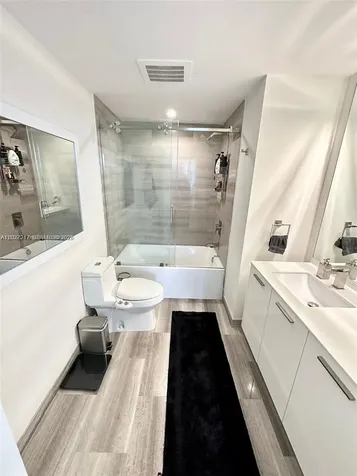 1300 Brickell Bay Drive Miami FL 33131