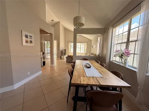 300 Cameron Drive Weston FL 33326