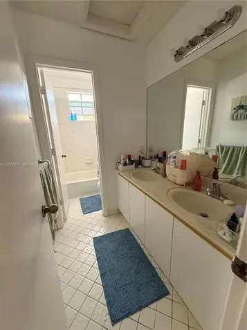 300 Cameron Drive Weston FL 33326