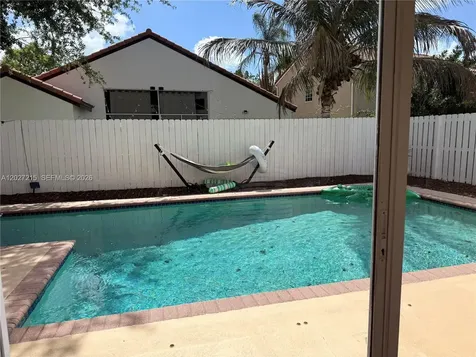 300 Cameron Drive Weston FL 33326