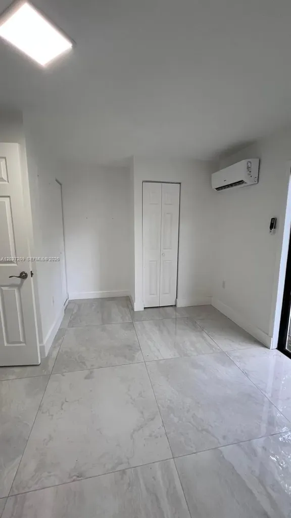 841 S 24th Avenue Hollywood FL 33020