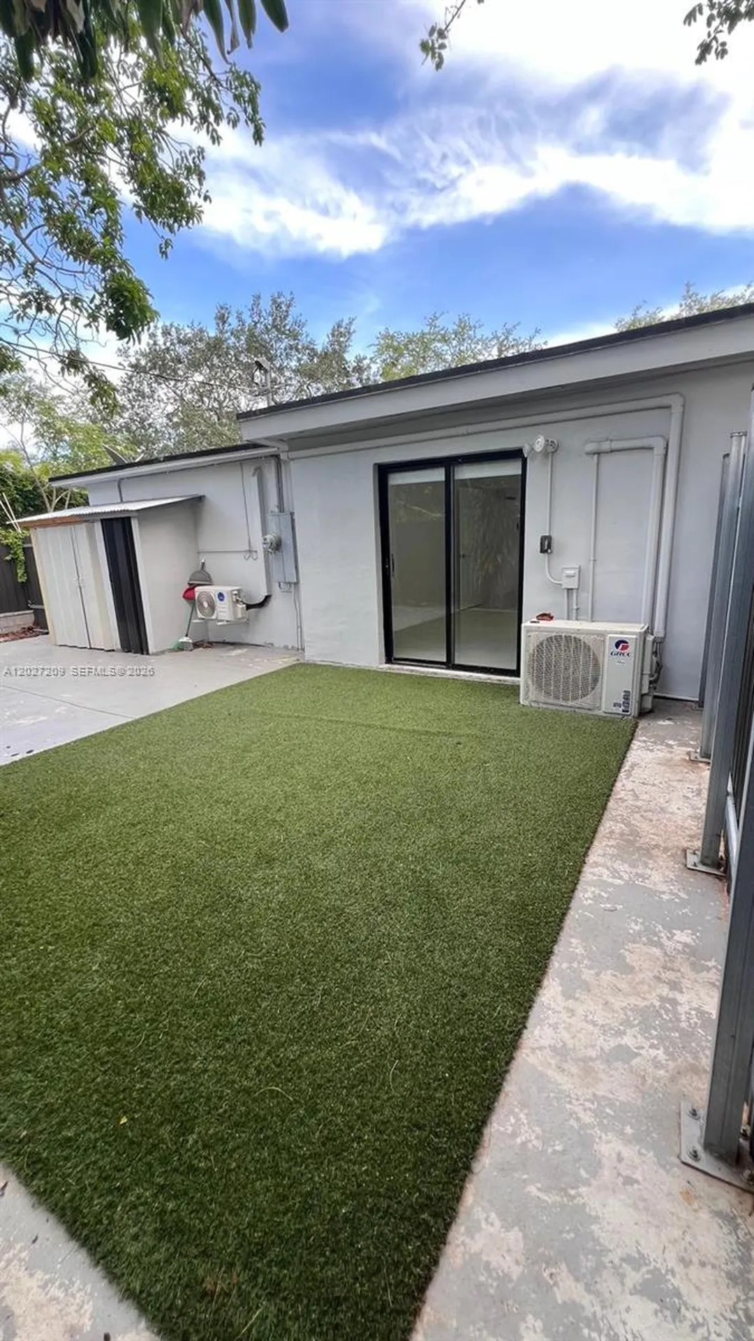 841 S 24th Avenue Hollywood FL 33020