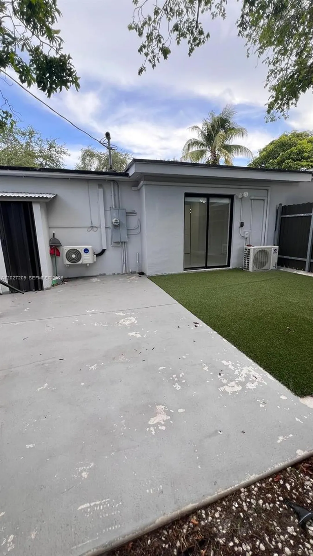841 S 24th Avenue Hollywood FL 33020