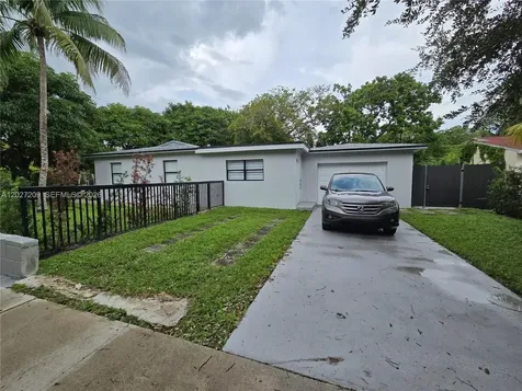 841 S 24th Avenue Hollywood FL 33020
