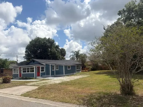 2331 Randall Street Sanford FL 32771