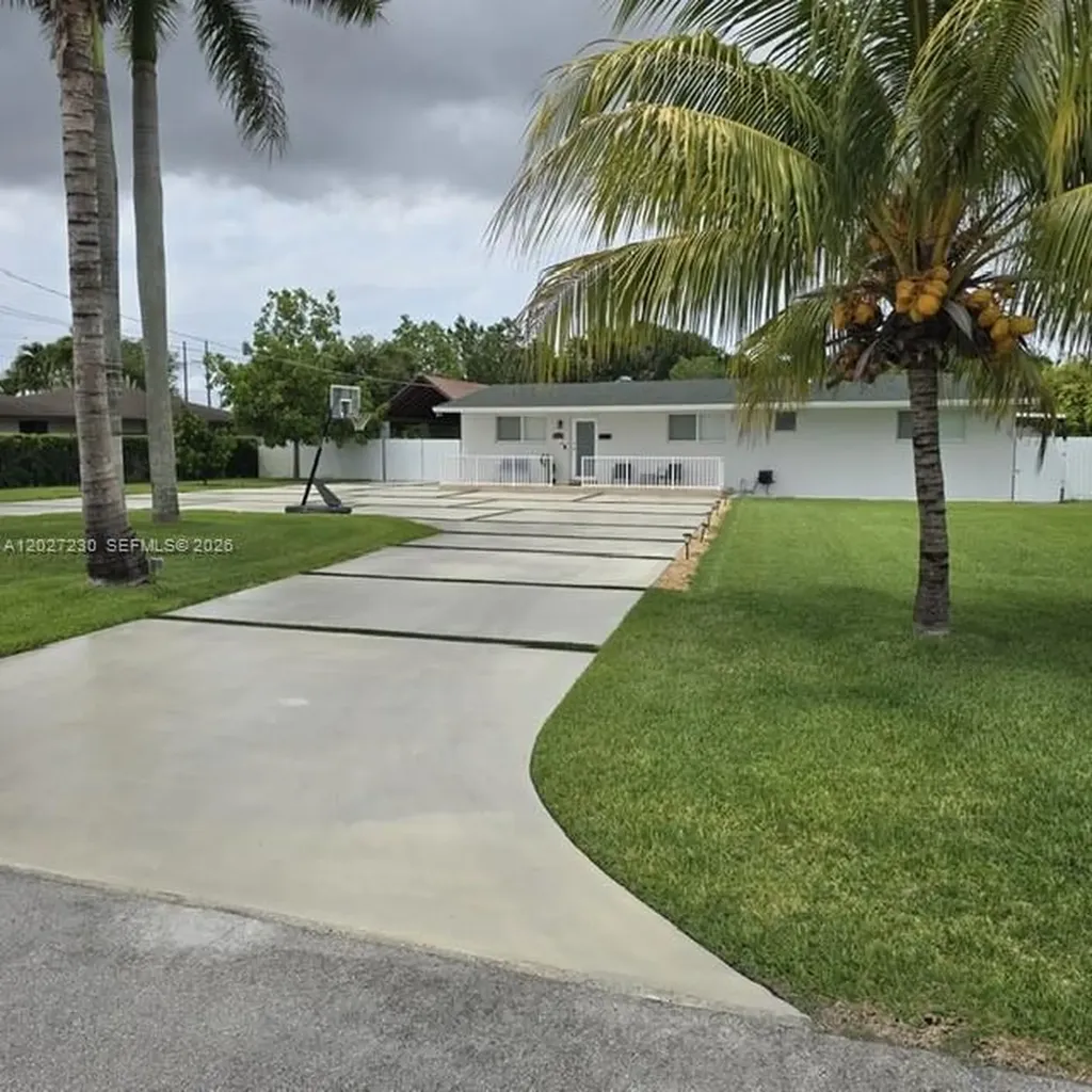 10245 SW 68th Street Miami FL 33173