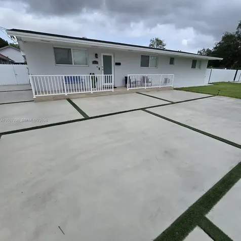 10245 SW 68th Street Miami FL 33173