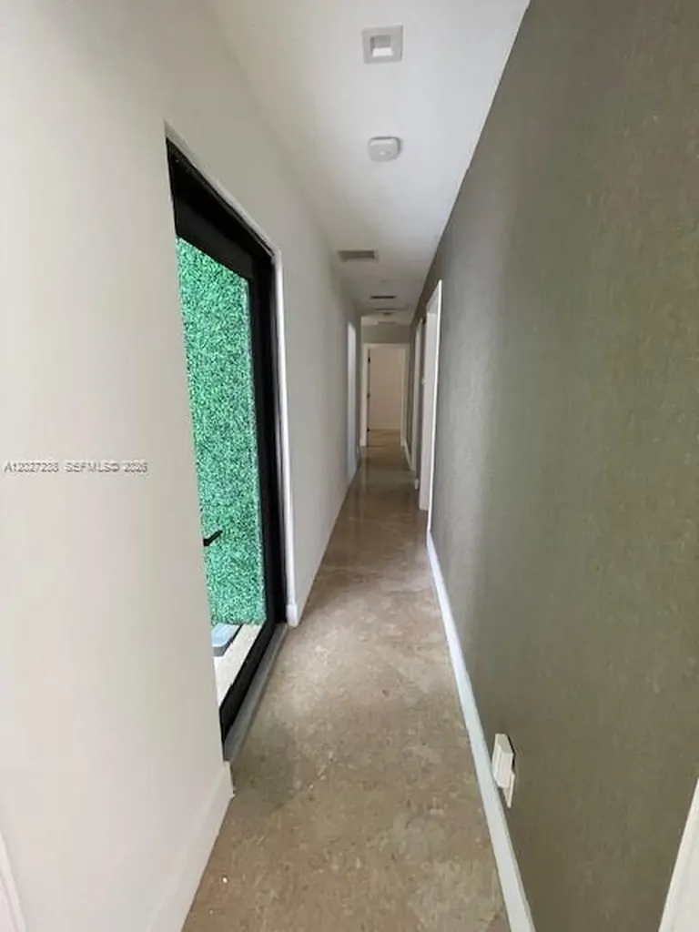 1252 Coral Lane Hollywood FL 33019
