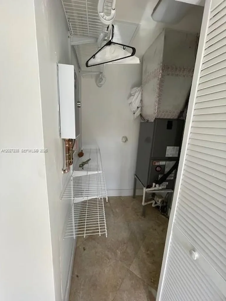 1252 Coral Lane Hollywood FL 33019