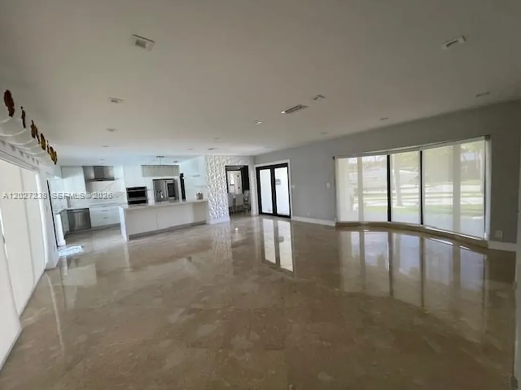 1252 Coral Lane Hollywood FL 33019