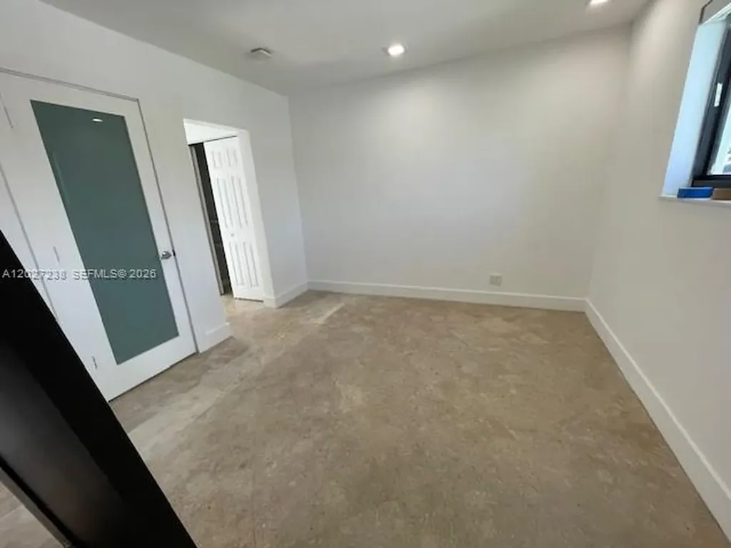 1252 Coral Lane Hollywood FL 33019