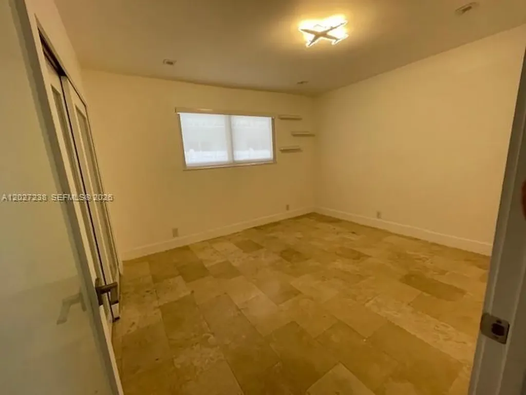 1252 Coral Lane Hollywood FL 33019