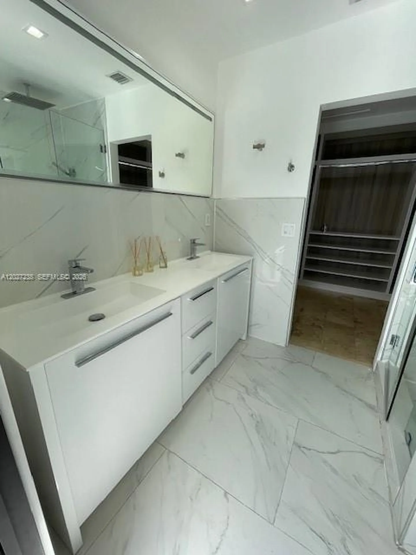 1252 Coral Lane Hollywood FL 33019