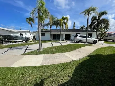 1252 Coral Lane Hollywood FL 33019