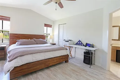 873 Sand Creek Circle Weston FL 33327
