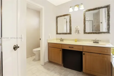 873 Sand Creek Circle Weston FL 33327