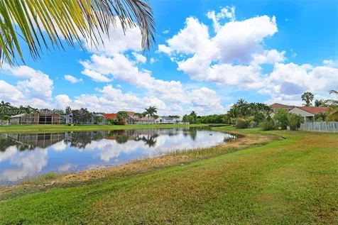 873 Sand Creek Circle Weston FL 33327