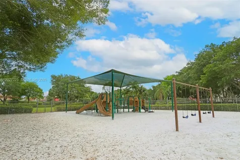 873 Sand Creek Circle Weston FL 33327