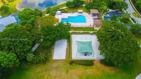 873 Sand Creek Circle Weston FL 33327