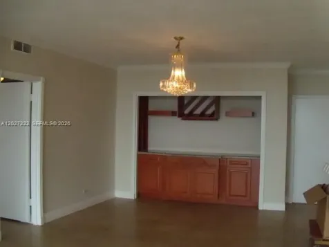 5601 Collins Avenue Miami Beach FL 33140