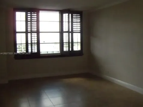 5601 Collins Avenue Miami Beach FL 33140