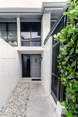 19200 NE 25th Avenue Miami FL 33180