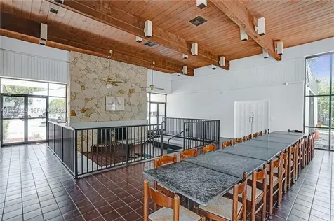 19200 NE 25th Avenue Miami FL 33180