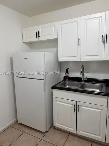15205 NE 6th Avenue Miami FL 33162