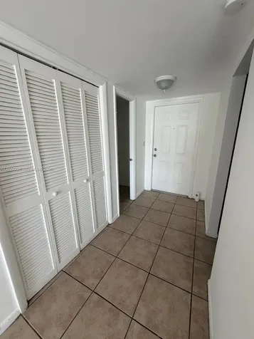 15205 NE 6th Avenue Miami FL 33162
