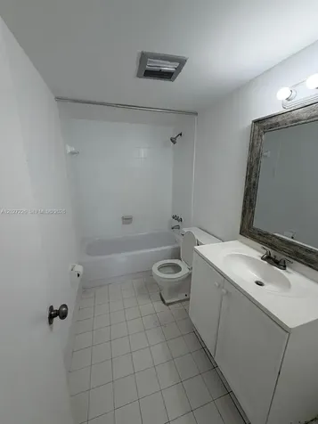 15205 NE 6th Avenue Miami FL 33162