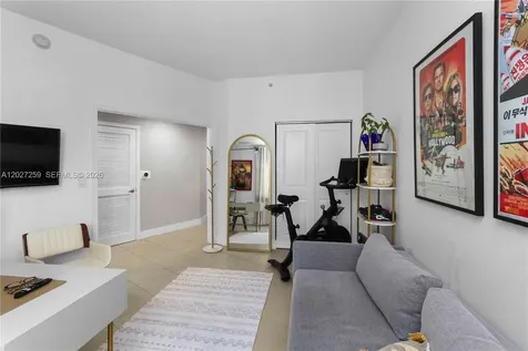 10 Aragon Avenue Coral Gables FL 33134
